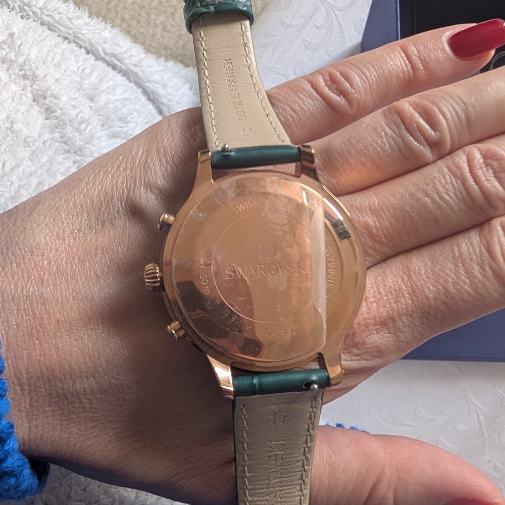 Swarovski Chrono Green Leather Women's Watch - Picture 7 of 12